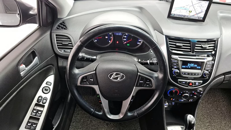 Hyundai Accent