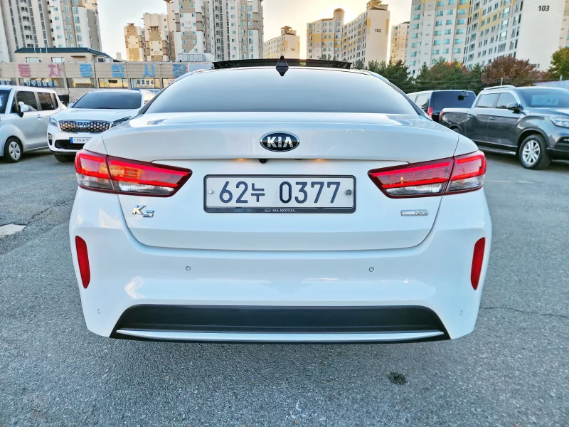 Kia K5