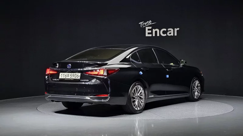 Lexus ES300h