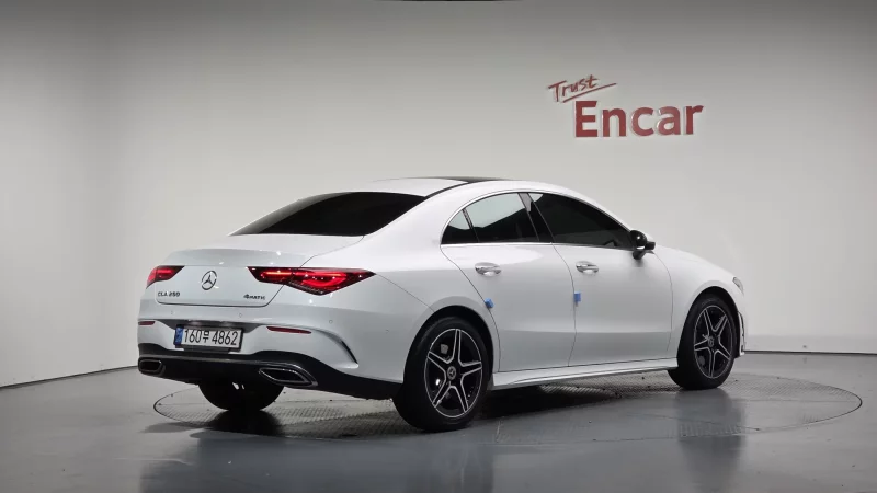 Mercedes-Benz CLA-Class