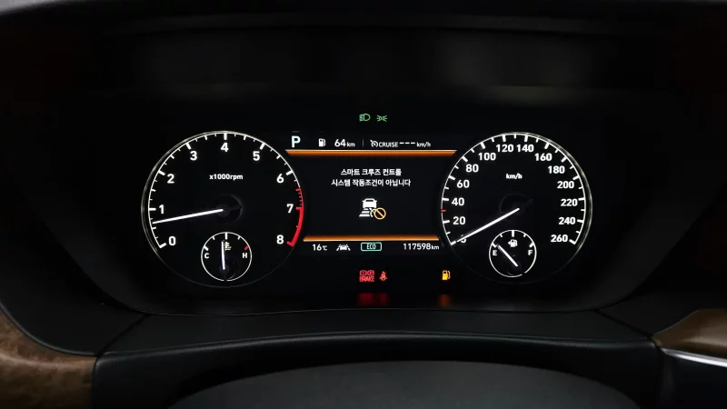 Genesis G90