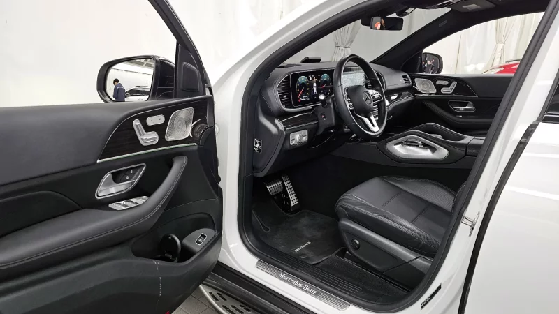 Mercedes-Benz GLE-Class