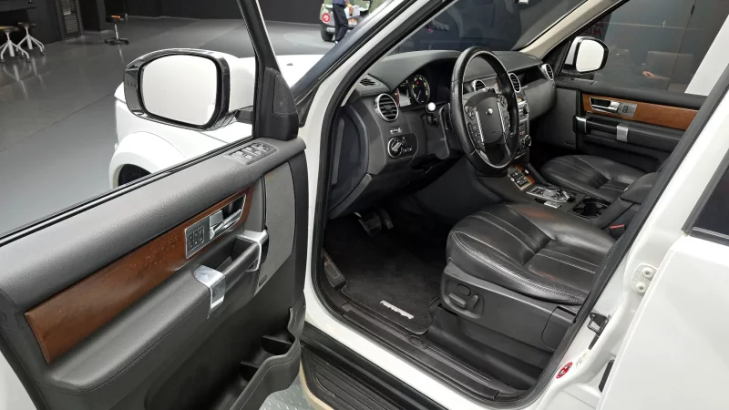Land Rover DISCOVERY