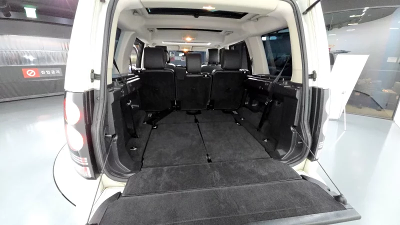 Land Rover DISCOVERY
