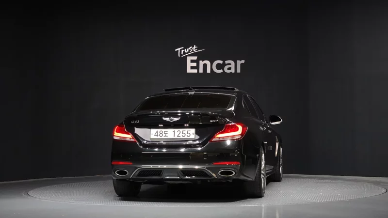 Genesis G70