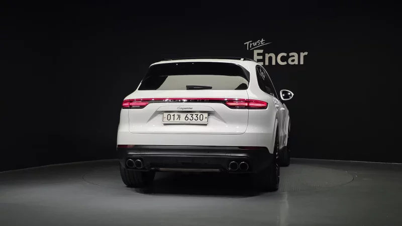 Porsche CAYENNE