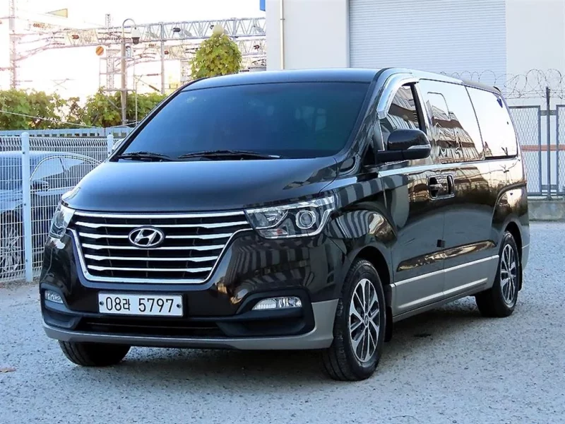 Hyundai Grand Starex