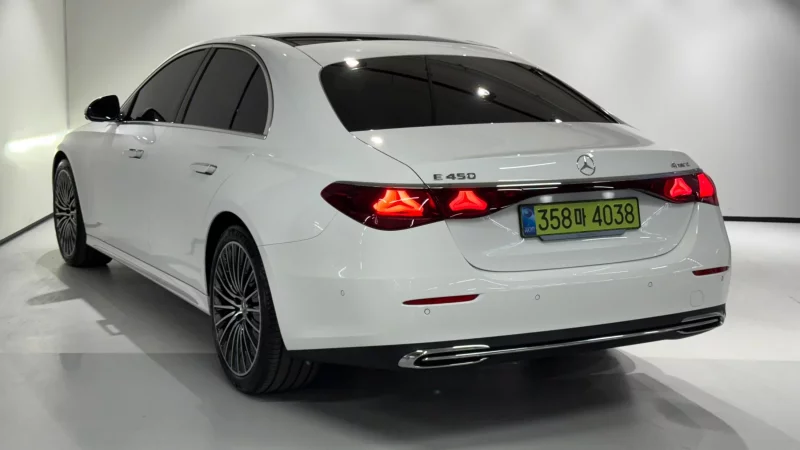 Mercedes-Benz E-Class