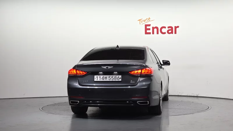Genesis G80