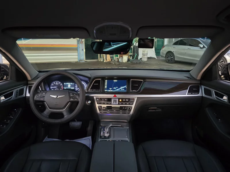 Genesis G80