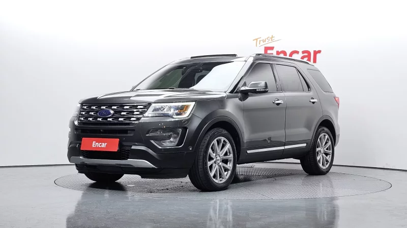 Ford EXPLORER