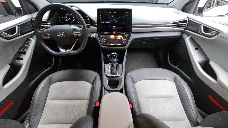 Hyundai Ioniq