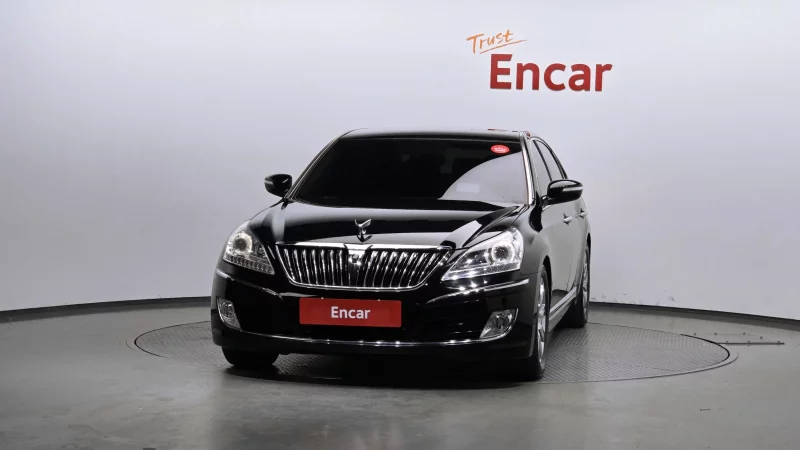 Hyundai Equus