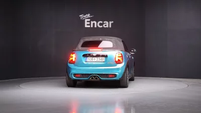 MINI Cooper Convertible