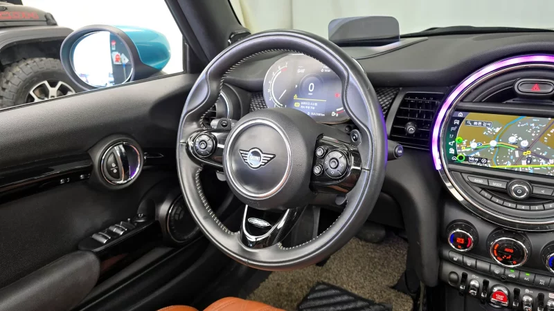 MINI Cooper Convertible