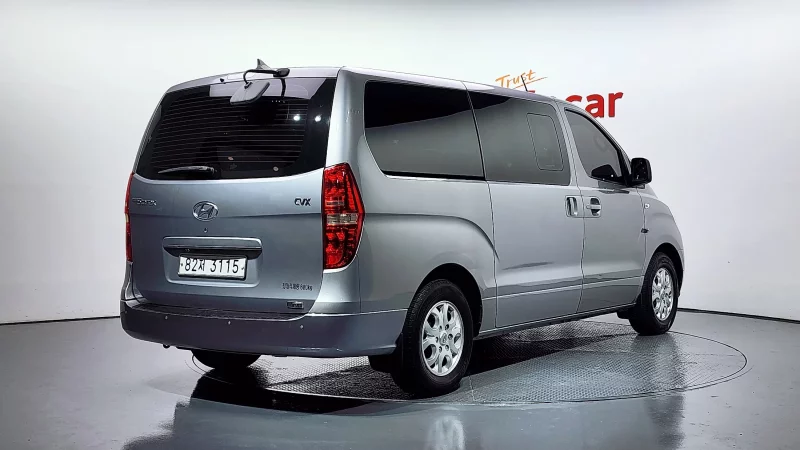 Hyundai Grand Starex