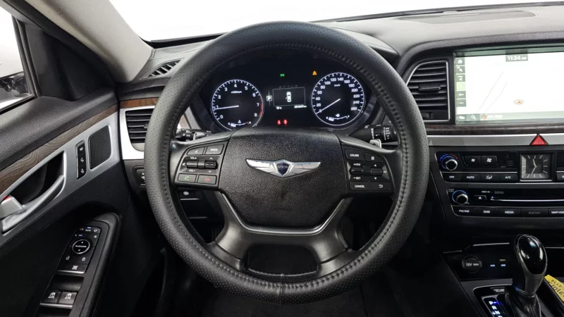 Hyundai Genesis