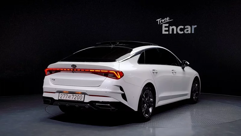 Kia K5