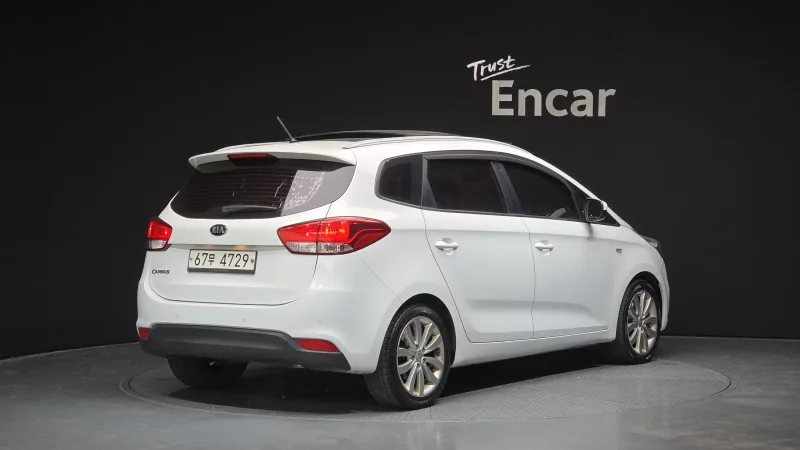 Kia Carens