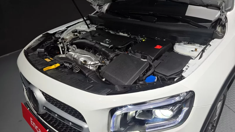 Mercedes-Benz GLB-Class