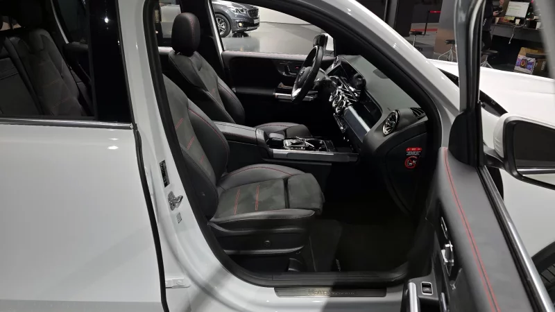 Mercedes-Benz GLB-Class