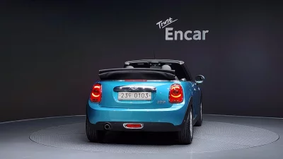 MINI Cooper Convertible