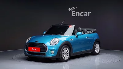 MINI Cooper Convertible