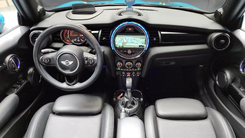 MINI Cooper Convertible