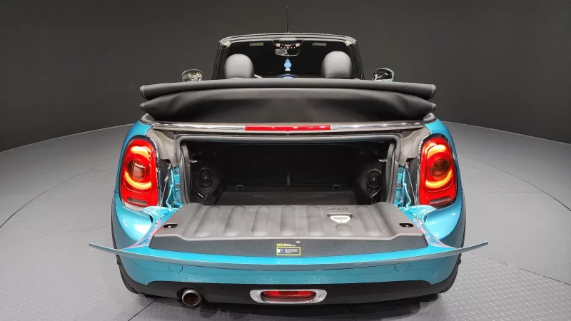 MINI Cooper Convertible