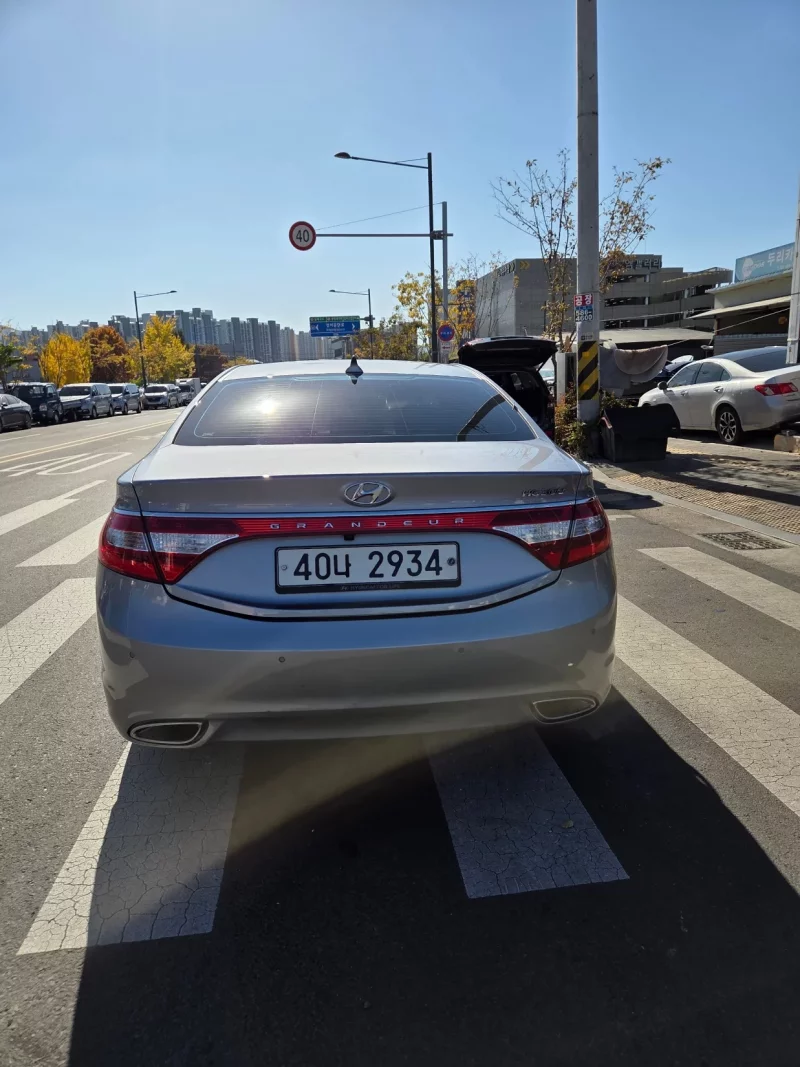 Hyundai Grandeur