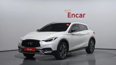 Infiniti QX30