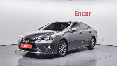 Lexus ES300h