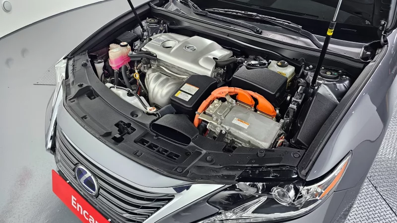 Lexus ES300h