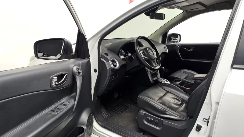 Renault QM5
