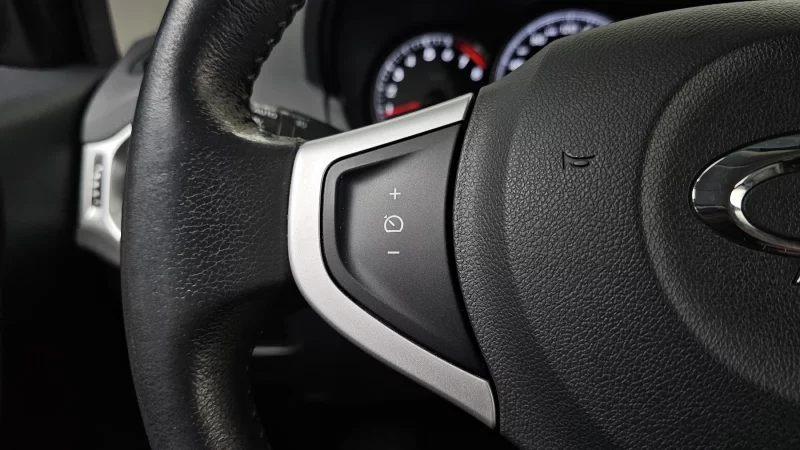Renault QM5