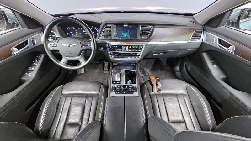 Genesis G80