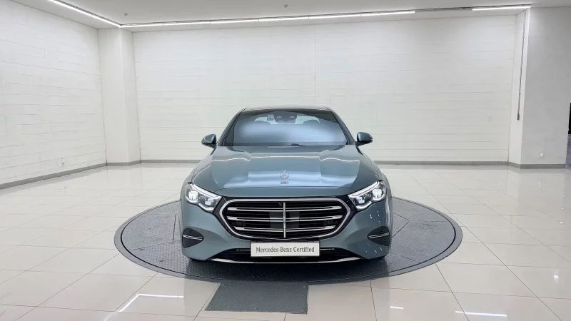 Mercedes-Benz E-Class