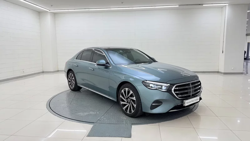 Mercedes-Benz E-Class