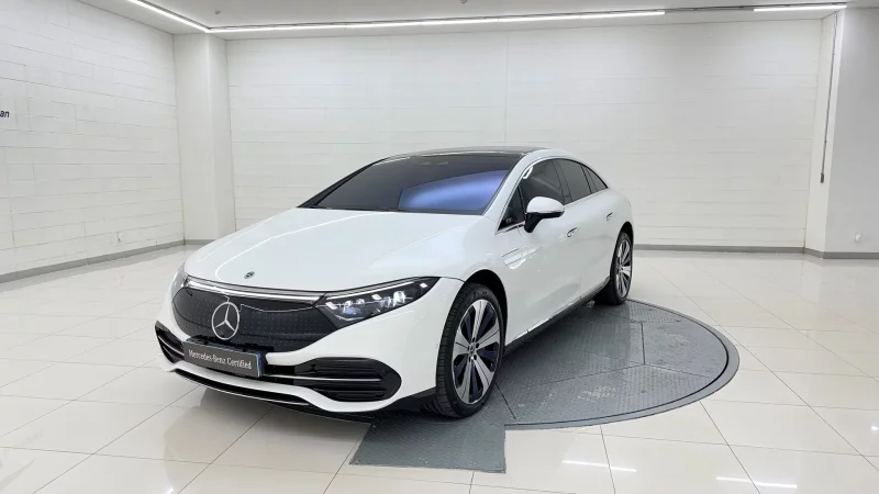 Mercedes-Benz EQS