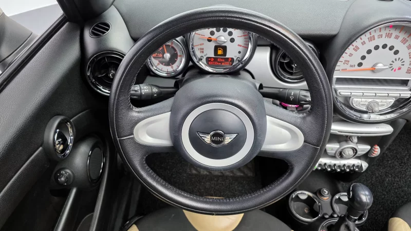 MINI Cooper Convertible