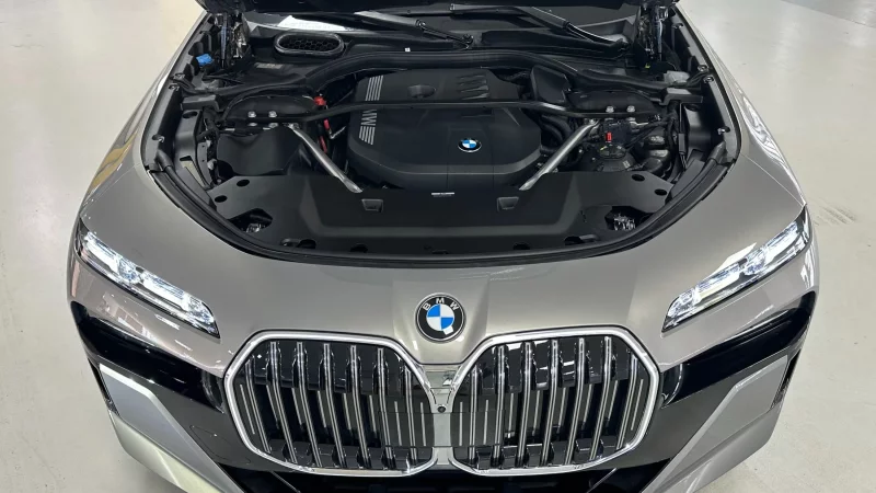 BMW 7-Series