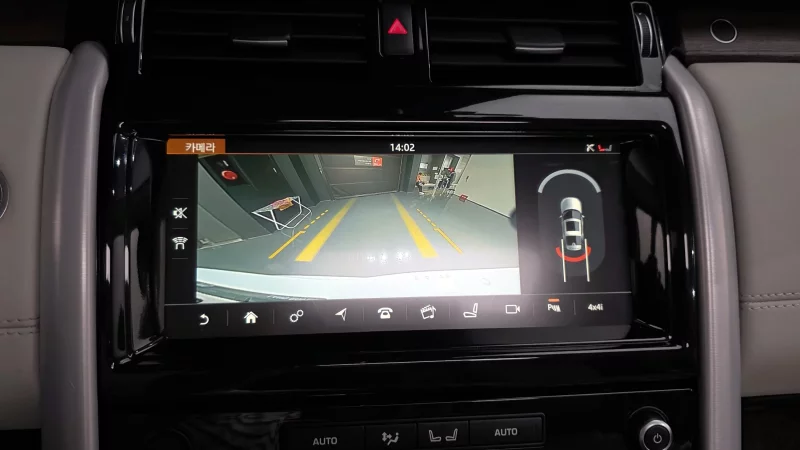 Land Rover DISCOVERY