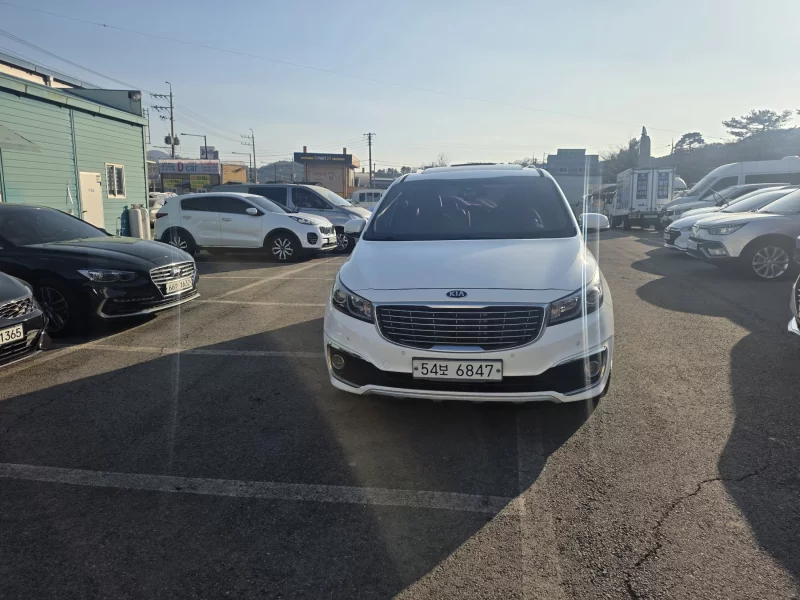 Kia Carnival