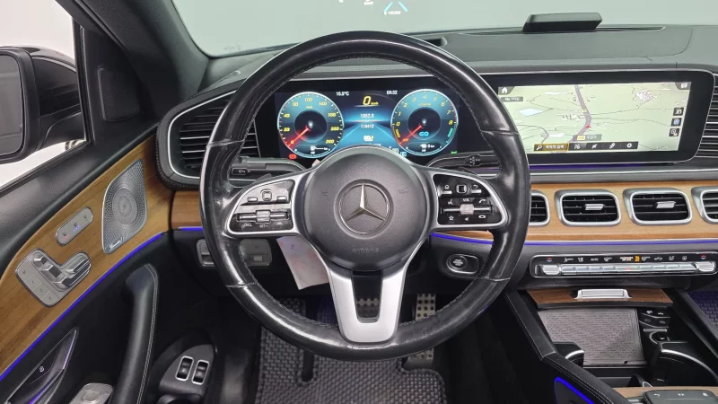 Mercedes-Benz GLE-Class