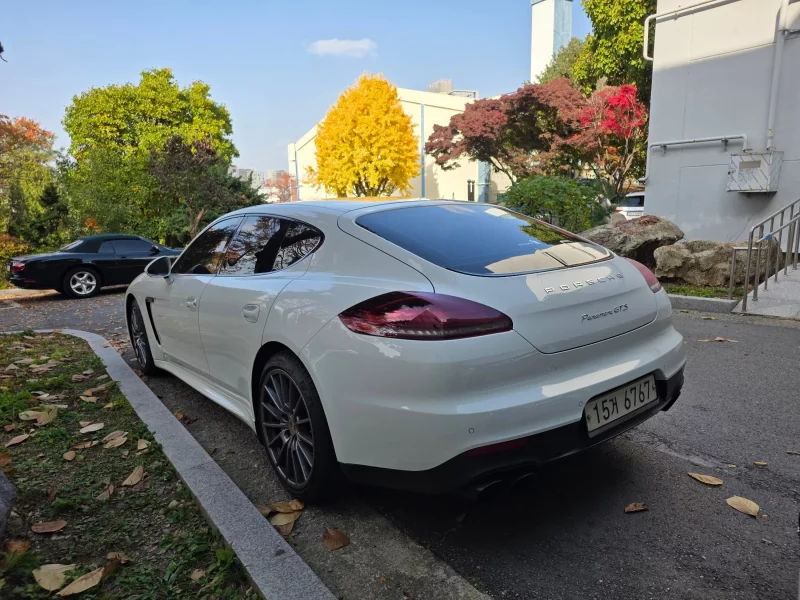 Porsche PANAMERA
