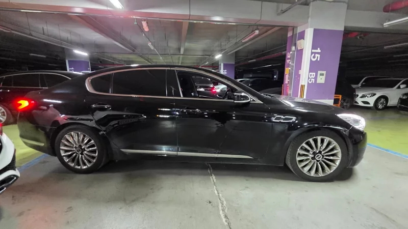Kia K9