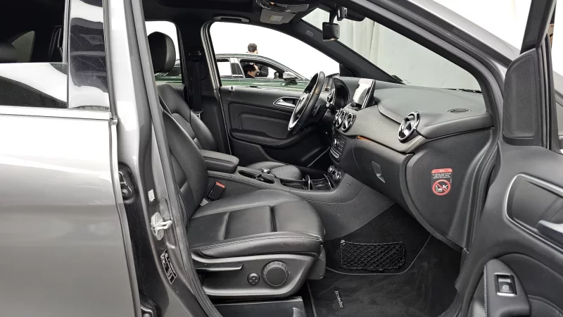 Mercedes-Benz B-Class