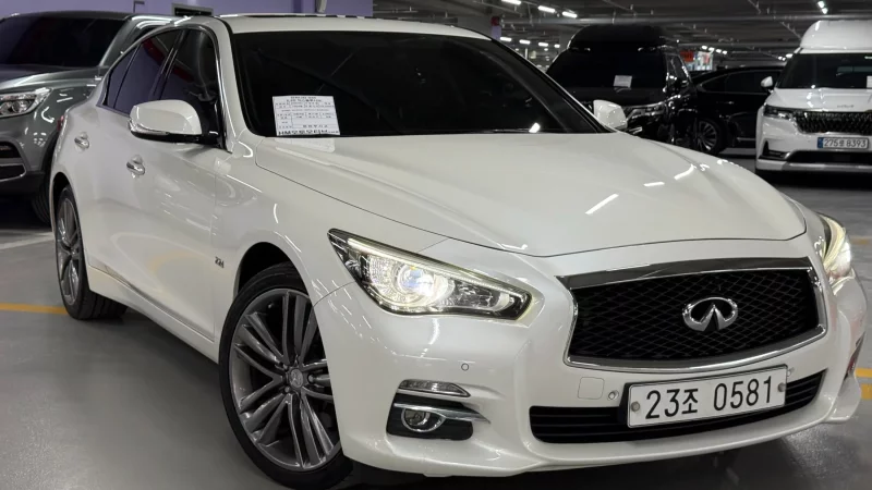 Infiniti Q50