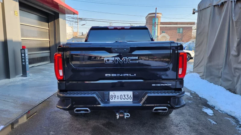 GMC SIERRA