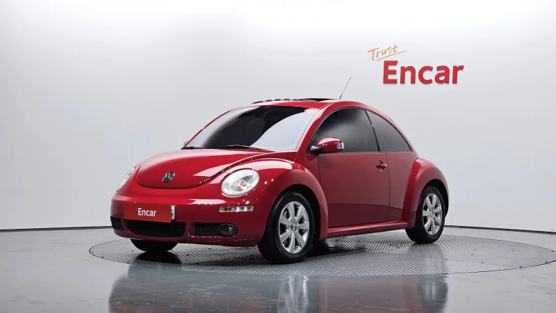 Volkswagen BEETLE